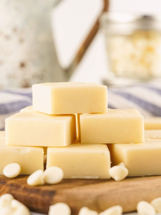 2-Ingredient Vanilla Fudge Recipe